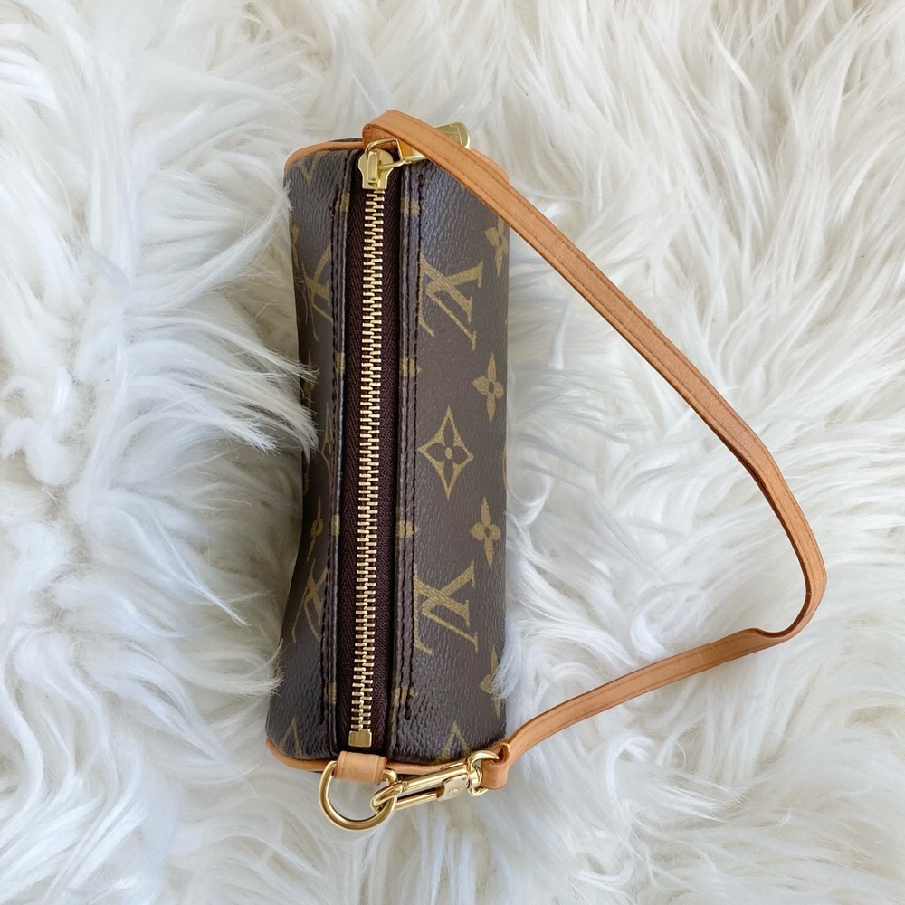 ✨🤎Louis Vuitton🤎✨ Mini Papillon Monogram Canvas - Picture 8 of 11